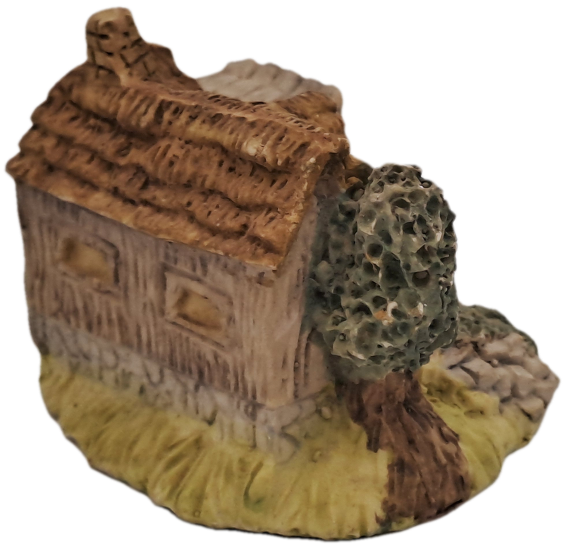 David Winter Cottage Collection Hand Made In Great Britain.