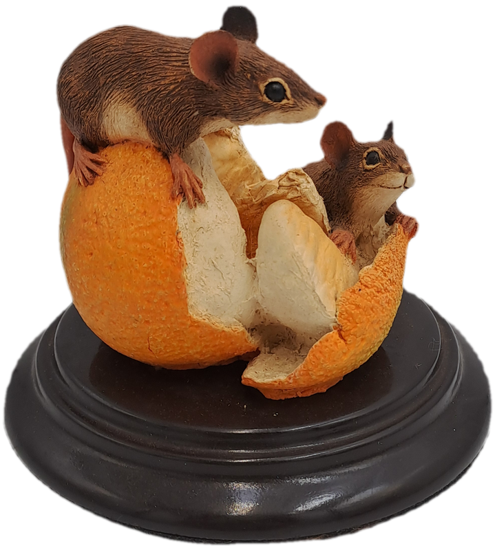 Limited Edition No 1598 of 5000 Feathers Wildlife Mice Figurine Hand Crafted Knysna