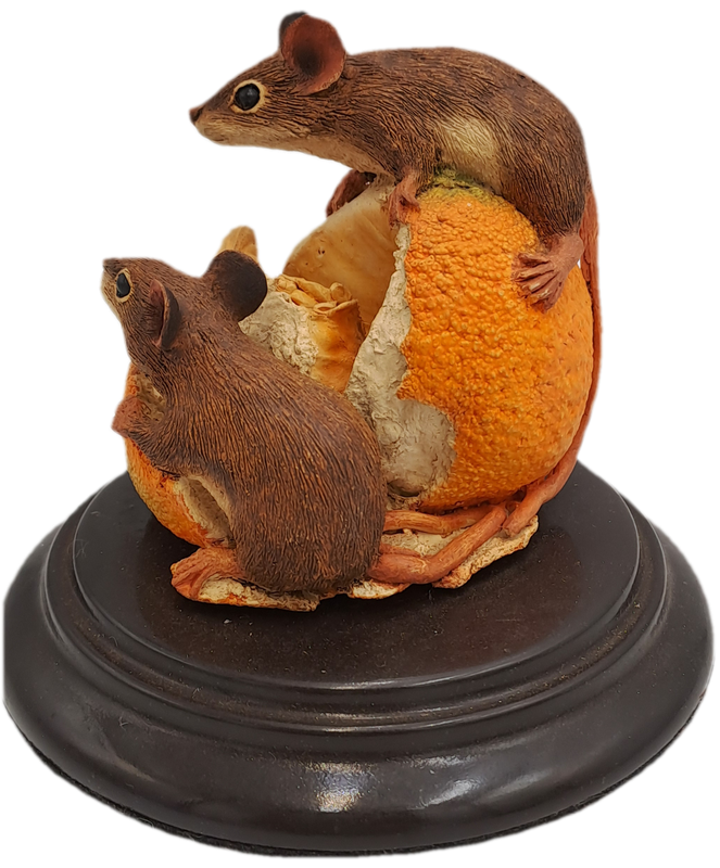 Limited Edition No 1598 of 5000 Feathers Wildlife Mice Figurine Hand Crafted Knysna