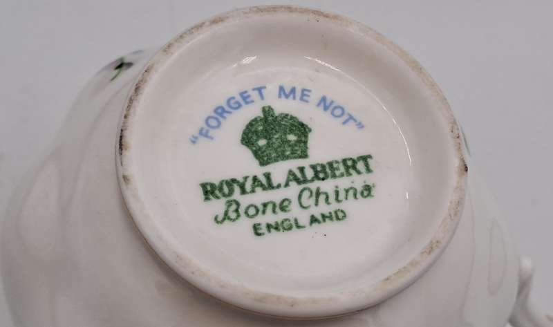 6 Vintage Royal Albert Forget Me Not DemiTasse Cup & Saucer sets