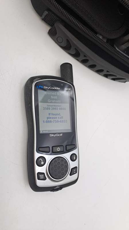 Pre-Owned SkyCaddie SG5 Handheld SkyGolf Golf GPS Rangefinder Case USB Cord Car Charger-Working