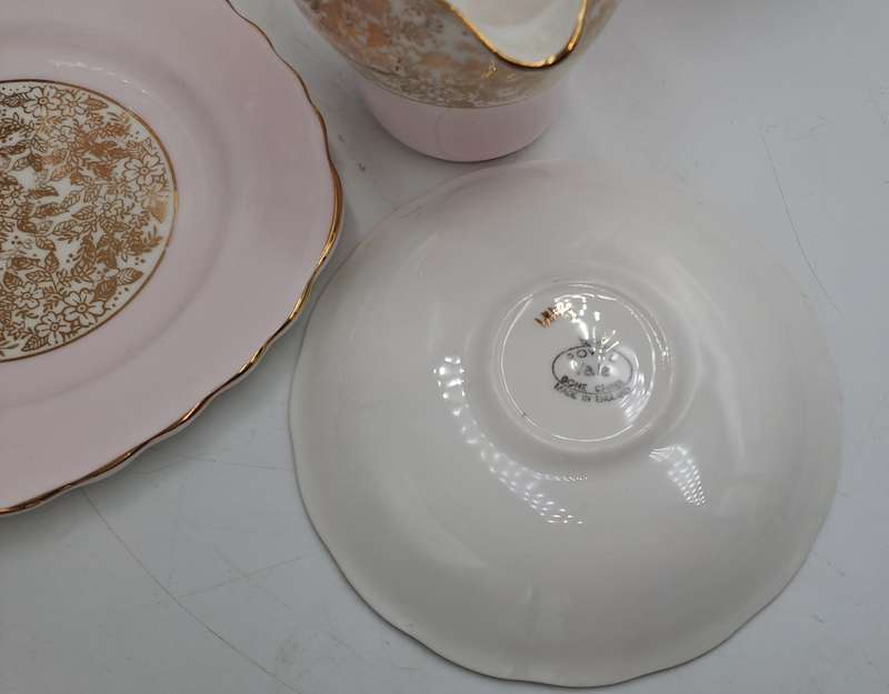 6pc Vintage Royal Vale Tea Set (Pink and Gold ) 1 Cake Plate 1 Trio creamer and sugar bowl -