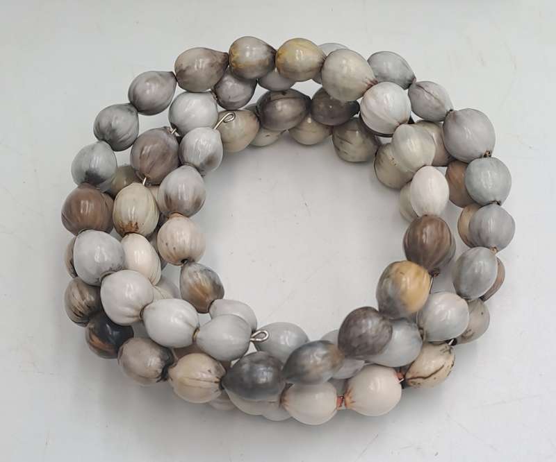 Vintage seed Bead Necklace 112cm with Matching Bracelet with Memory Wire -63cm