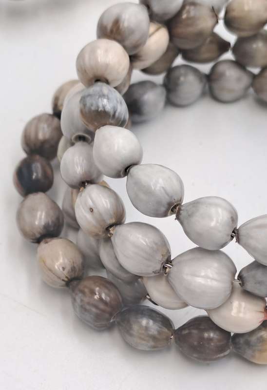 Vintage seed Bead Necklace 112cm with Matching Bracelet with Memory Wire -63cm