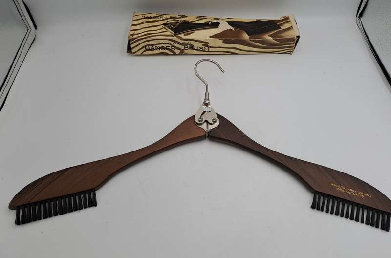 Vintage 1960's Foldable Hotel 17.75" Wooden Suit/Jacket Hanger with Dual Brushes - Japan