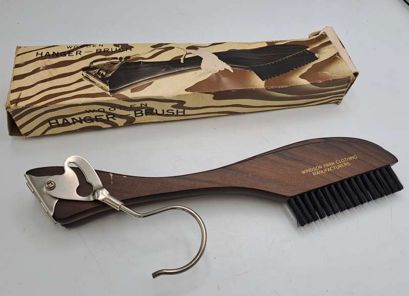 Vintage 1960's Foldable Hotel 17.75" Wooden Suit/Jacket Hanger with Dual Brushes - Japan