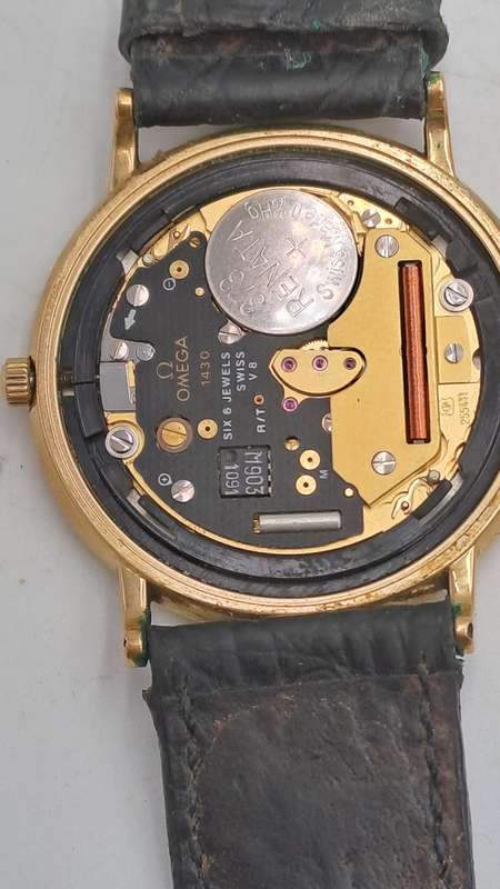 Vintage Ladies OMEGA DeVille 1430 Swiss Made Quartz Watch -Working -Engraved