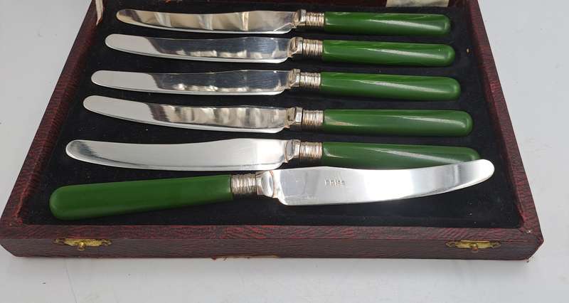 13pc Antique /Vintage EPNS Knife and spoon set with tongs-Green Bakelite Handle's -Boxed