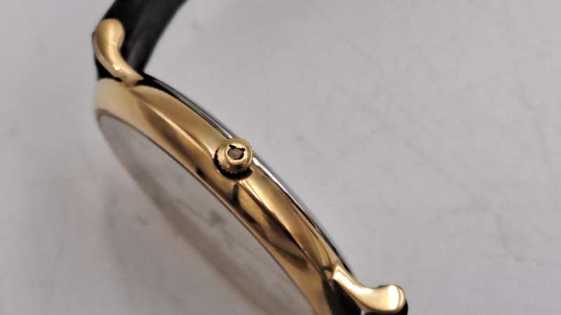 Vintage Ladies OMEGA DeVille 1430 Swiss Made Quartz Watch -Working -Engraved