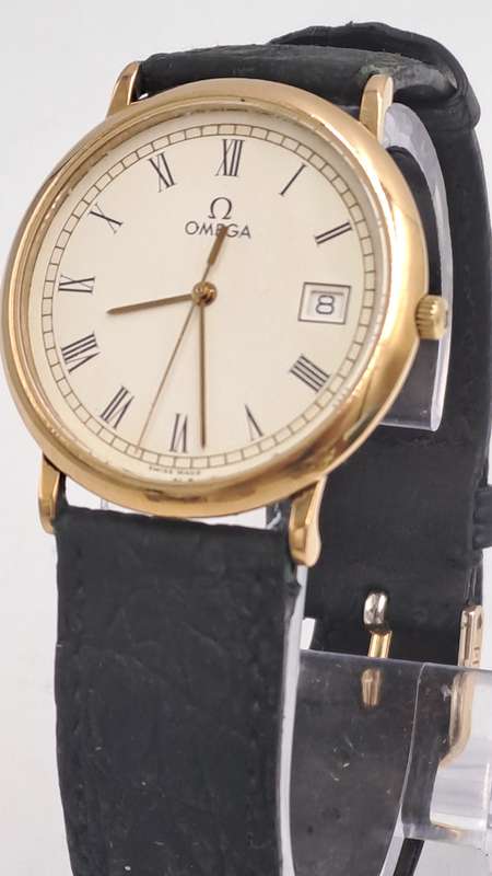 Vintage Ladies OMEGA DeVille 1430 Swiss Made Quartz Watch -Working -Engraved