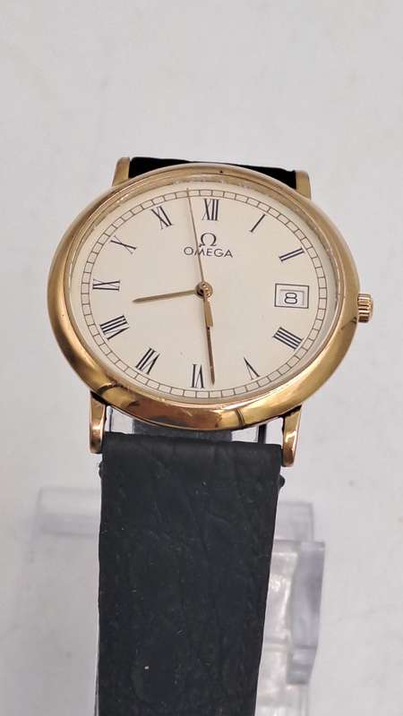 Vintage Ladies OMEGA DeVille 1430 Swiss Made Quartz Watch -Working -Engraved