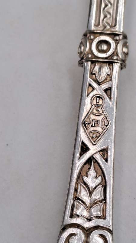 Circa 1878 Victorian Berry Silver Plate Serving Spoons 23,7cm  UK -