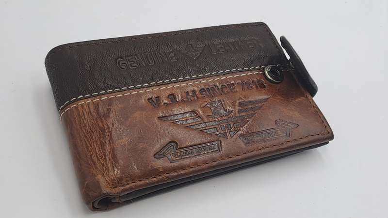 Brown Men's Genuine V.1.H  Leather Wallet -Holds Cards,Licence 0r ID and Change-Unused