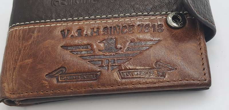 Brown Men's Genuine V.1.H  Leather Wallet -Holds Cards,Licence 0r ID and Change-Unused