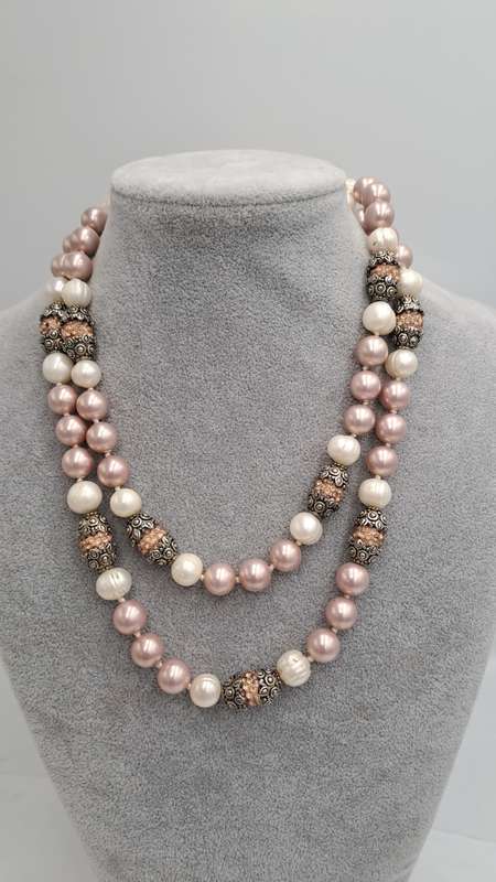 Antique /Vintage Necklace 105cm with Genuine Pearls and Metal and Glass Links.