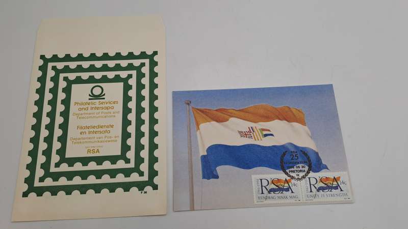 1961 To 1986 RSA 25 Years Postcard with Stamps- in Philatelic Services envelope -
