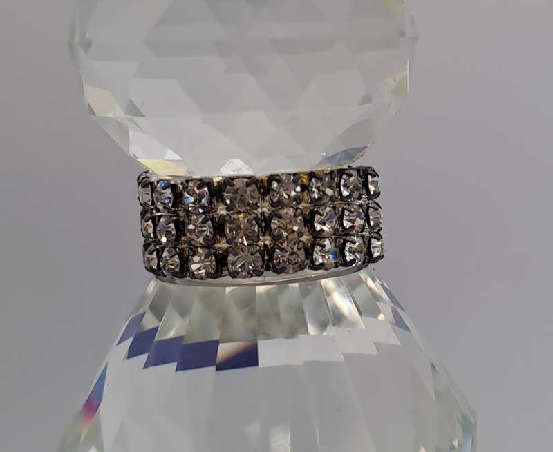 Hamsa Crystal Judaica Candle Holder -Boxed -Unused -Top Quality