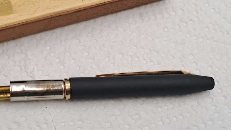 Vintage CHROMATIC Pen Double-Twist 2 Color Pen-USA ink is dry-in Box