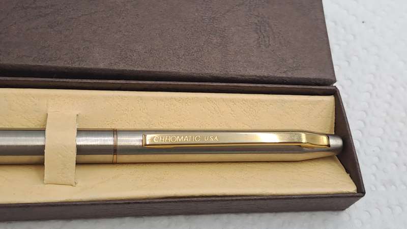 Vintage CHROMATIC Pen Double-Twist 2 Color Pen-USA ink is dry-in Box