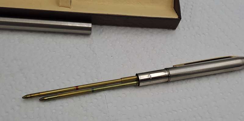 Vintage CHROMATIC Pen Double-Twist 2 Color Pen-USA ink is dry-in Box