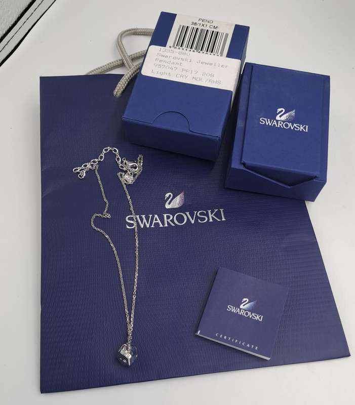 Genuine Swarovski Pendant Necklace-Light Cry Mol/RHS PP17 208-Boxed