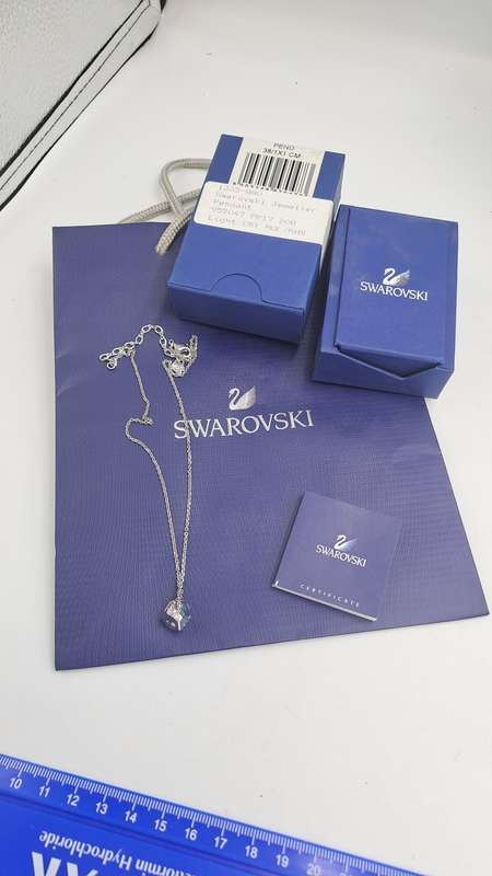 Genuine Swarovski Pendant Necklace-Light Cry Mol/RHS PP17 208-Boxed