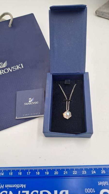 Genuine Swarovski Pendant Necklace-Light Cry Mol/RHS PP17 208-Boxed