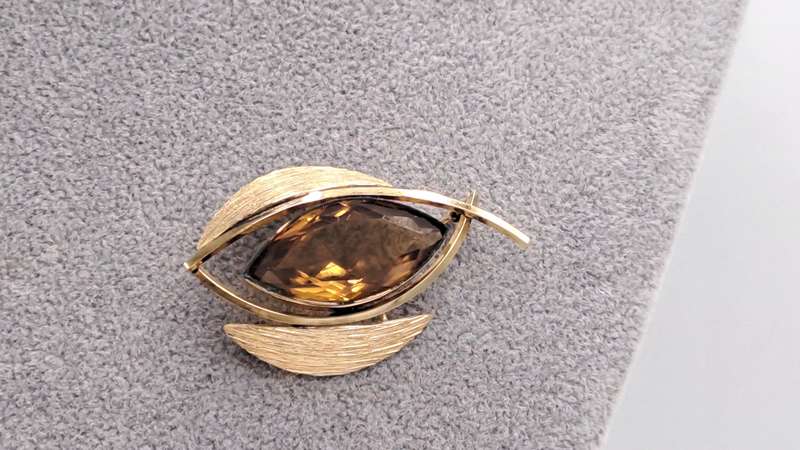 Vintage K&L 14kt Rolled Gold Stamped Brooch with Smokey Topaz stone  -Boxed