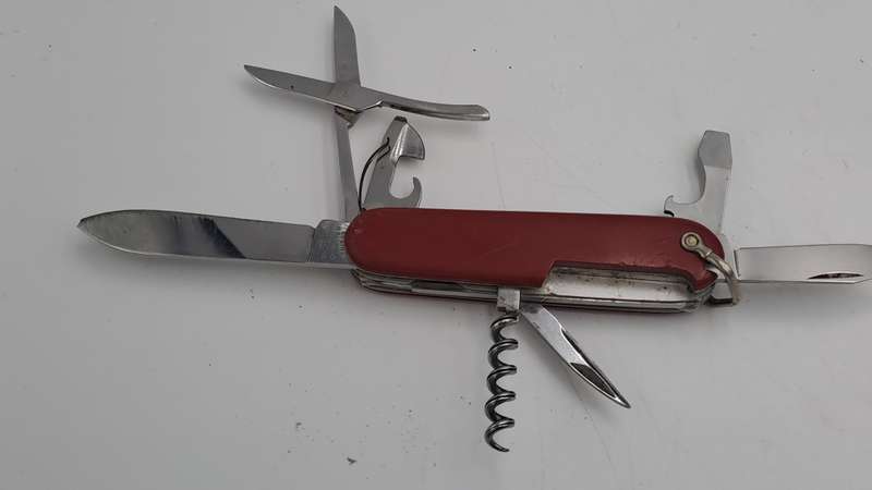 Pre-Owned Vintage Victorinox OFFICIER Army Knife Switzerland-Multitool