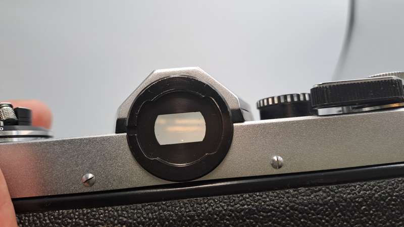 Vintage Praktica PL nova 1 35mm Camera with 1:2.8 F28mm Lens and skilight filter