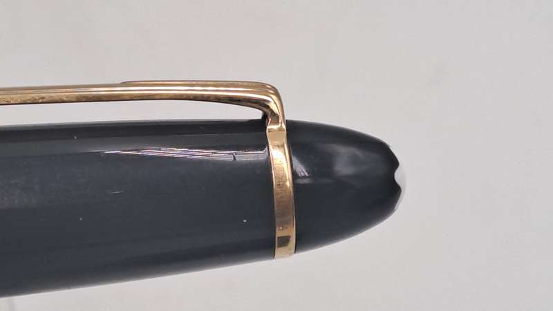 Pre-Owned  Mont Blanc Meisterstuck roller ball pen in- serial #MiLL046 Germany - Need new refill