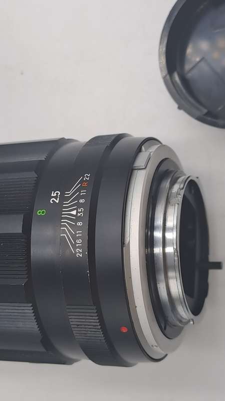 Vintage 1970 Minolta MC Tele Rokkor -QF 1:3.5 f200mm Lens in Leather Case with Caps