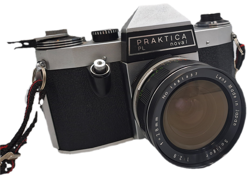 Vintage Praktica PL nova 1 35mm Camera with 1:2.8 F28mm Lens and skilight filter