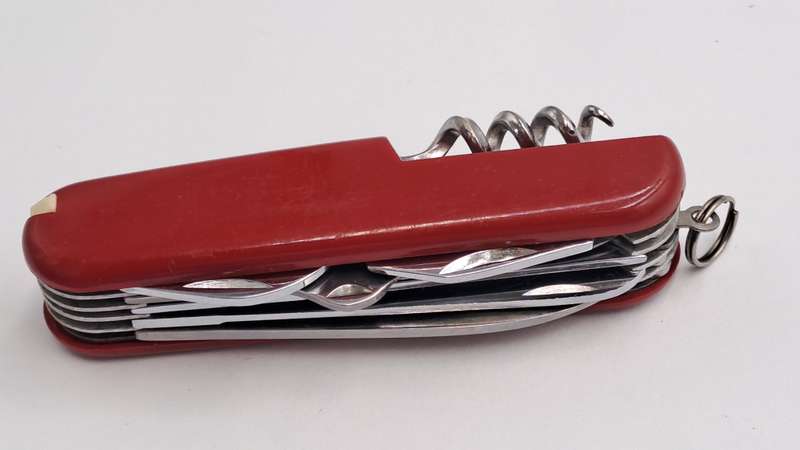 Pre-Owned Multi-Tool Pocket Knife (12 tools) with Toothpick and Tweezer Made in China