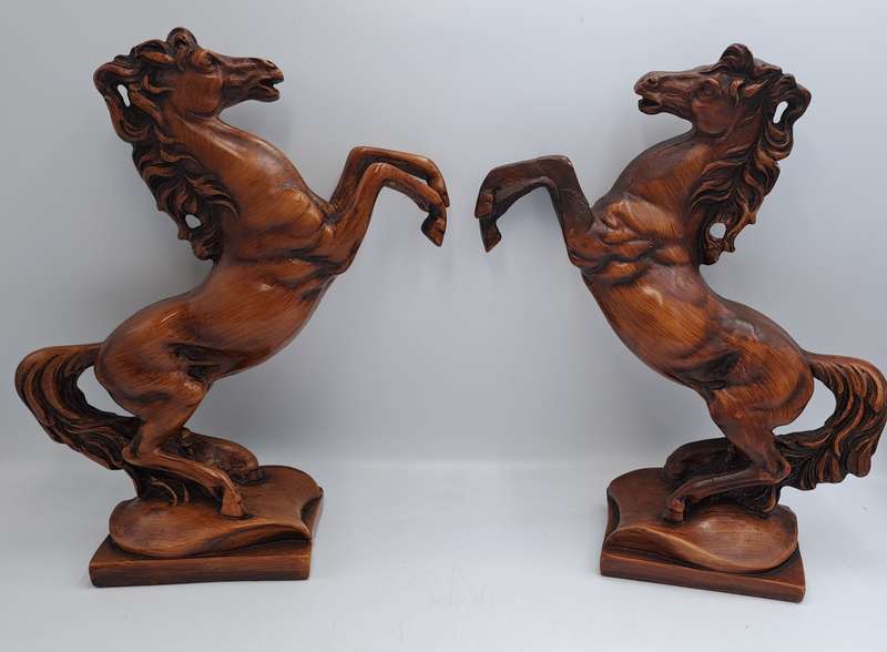 Vintage Pair of Rearing Horse Bookends - Horse Figurines - Rearing Stallions