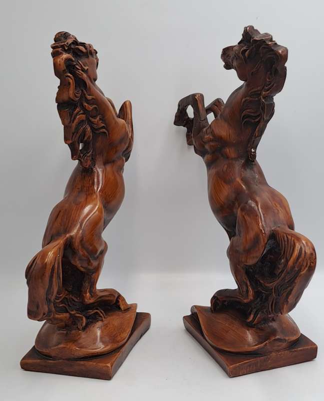 Vintage Pair of Rearing Horse Bookends - Horse Figurines - Rearing Stallions
