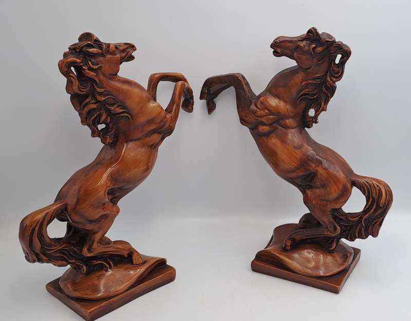 Vintage Pair of Rearing Horse Bookends - Horse Figurines - Rearing Stallions