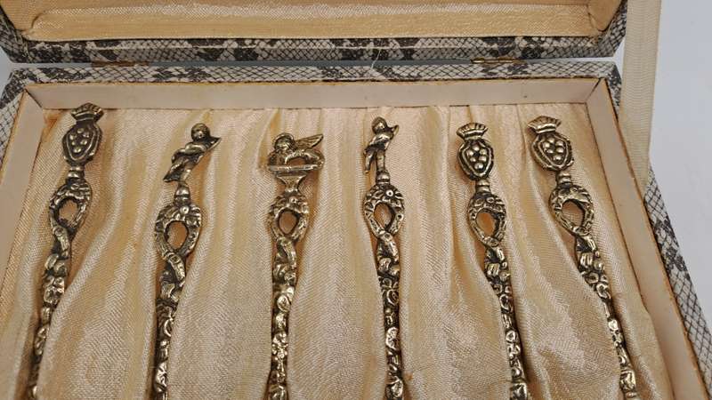 6pc Vintage Italian Demitasse Tea Spoons -Boxed