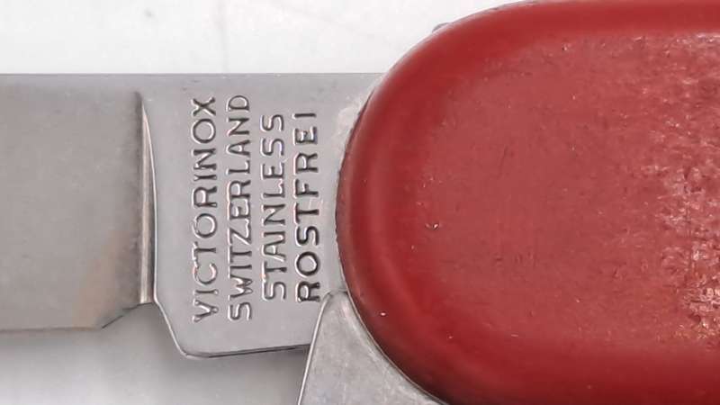 Pre_Owned Victorinox Economy Swiss Made Pocket Knife /Multitool