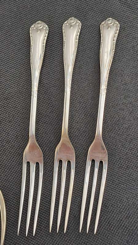 Vintage 7pc EPNS Silver Plated Cake serving set -Made in England