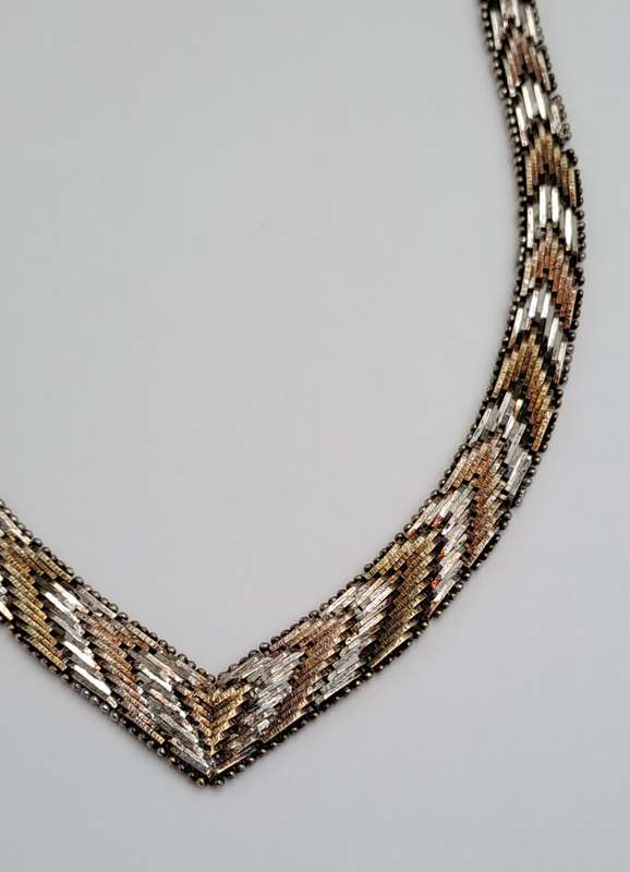 Vintage STERLING SILVER .925 TRI COLOR VERMEIL V NECKLACE Made In  ITALY