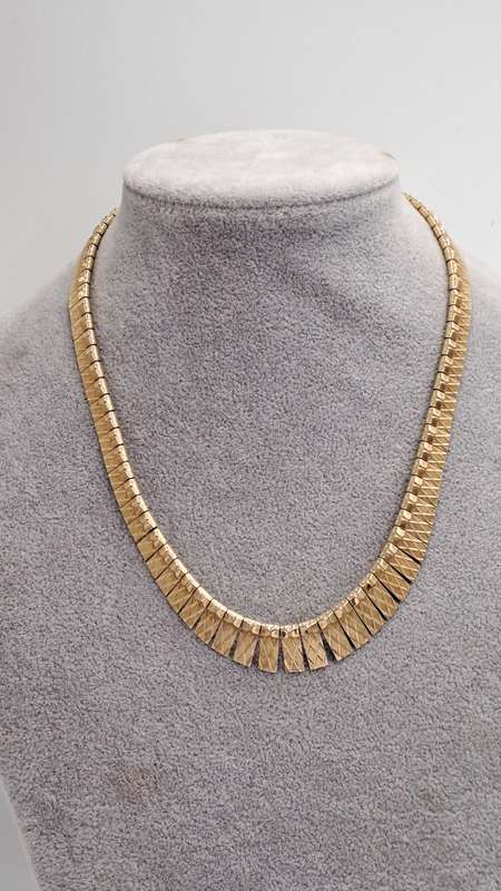 Gold Tone CHOKER NECKLACE  42cm