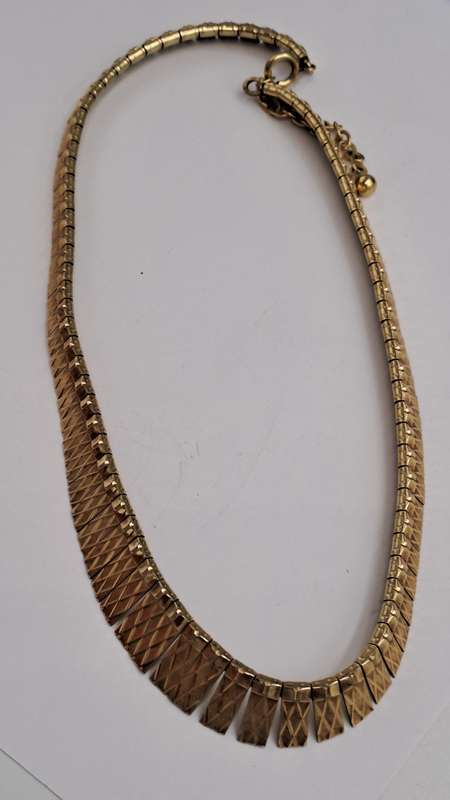 Gold Tone CHOKER NECKLACE  42cm