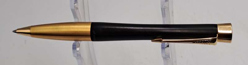 Parker Urban Twist Ballpoint Pen Muted Black and Gold trim in Metal parker Case