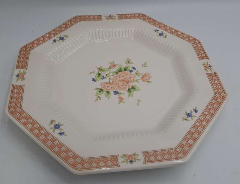 Discontinued NIKKO Cameo Rose Dinner Plate -Classic Collection -Made in Japan (10 Available)