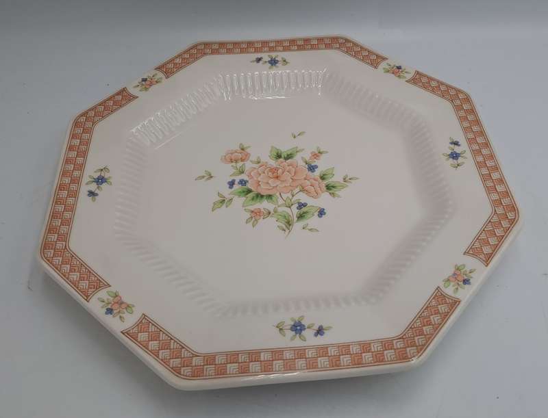 Discontinued NIKKO Cameo Rose Dinner Plate -Classic Collection -Made in Japan (10 Available)