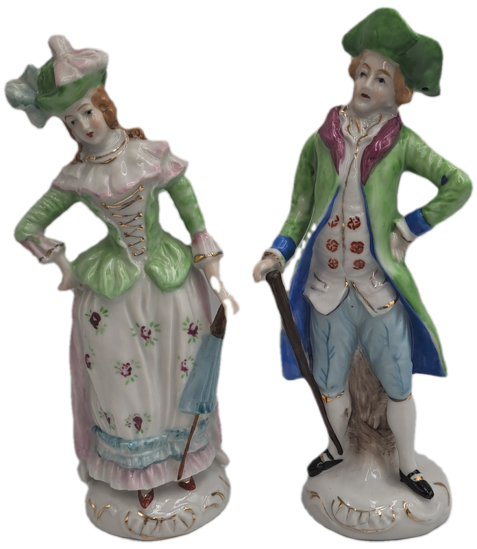 Vintage 1940's Hand Painted Porcelain Colonial Couple Salt & Pepper Shakers -Occupied Japan