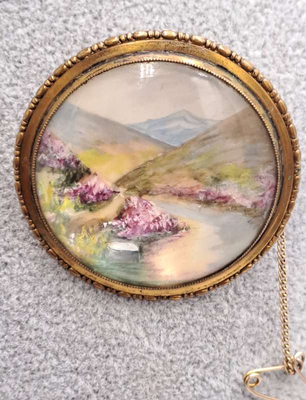 Vintage 1930's-1940's TLM (Thomas L Mott) Scottish Landscape Purple Heather Handpainted Brooch