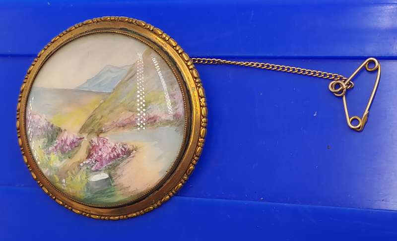 Vintage 1930's-1940's TLM (Thomas L Mott) Scottish Landscape Purple Heather Handpainted Brooch