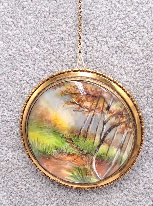 Vintage 1930's-1940's TLM (Thomas L Mott) Country Scene Handpainted Brooch